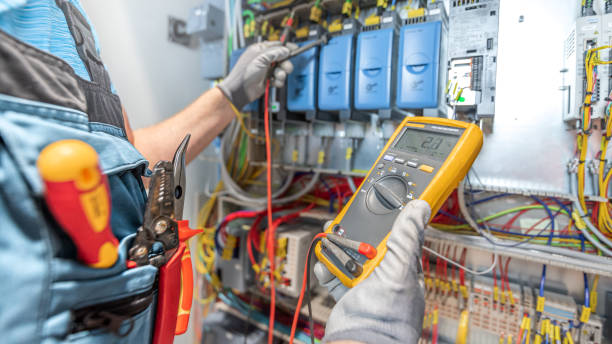 Best Best Electricians Near Me  in Waldpt, OR